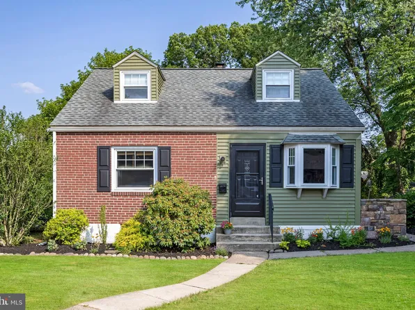 1070 Terrace Ln, Pottstown, PA 19464