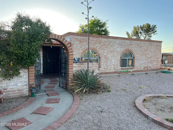 5802 S Columbus Blvd, Tucson, AZ 85706