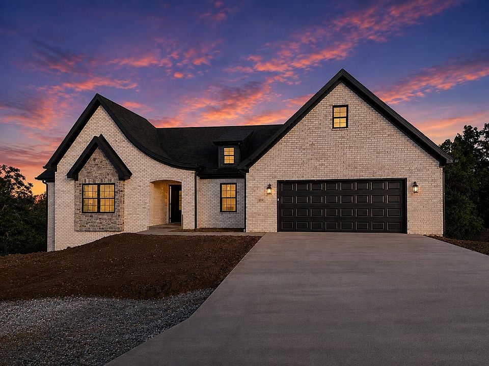1st image of 124 Cabela Dr