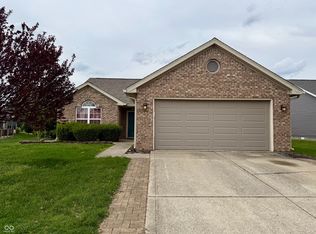 1232 Cypress Dr, Greenfield, IN