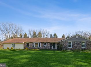 5839 N Deer Run Rd, Doylestown, PA 18902