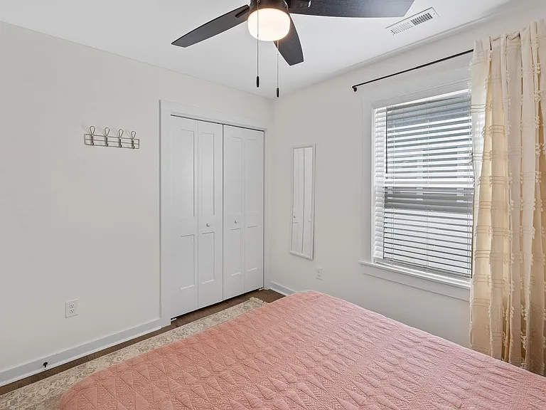 2207B Otis St — Photo 17