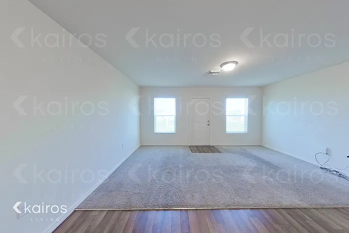 305 NE 23rd Terrace Cpe — Photo 3