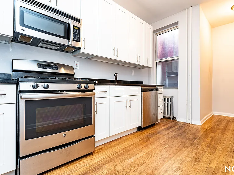 183 Jefferson St #1R — Photo 6