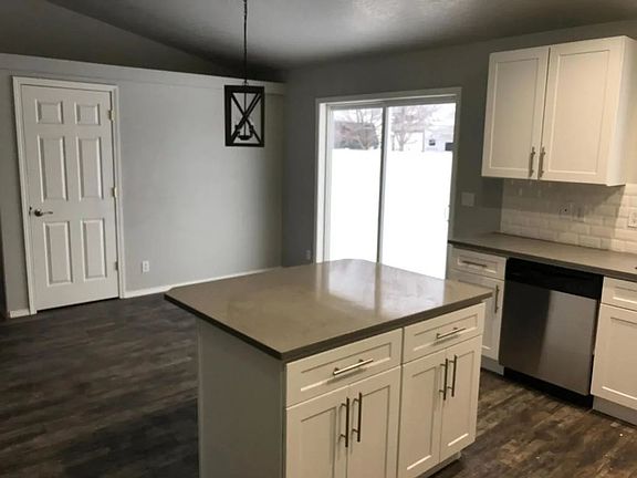 3rd image of 4835 W Candlewood Ln