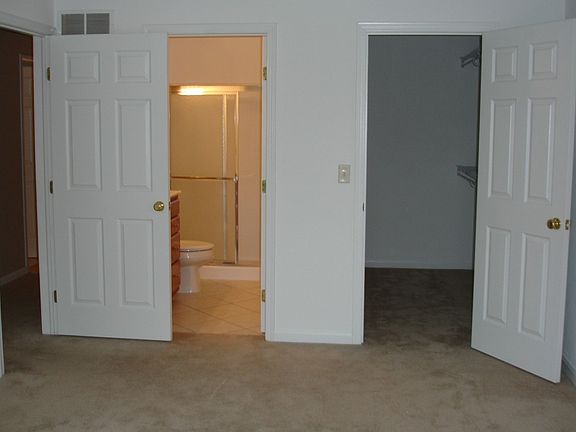 3rd image of 1612 W Tiffany Dr #3