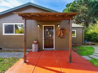 7070 NE 7th Pl, Portland, OR