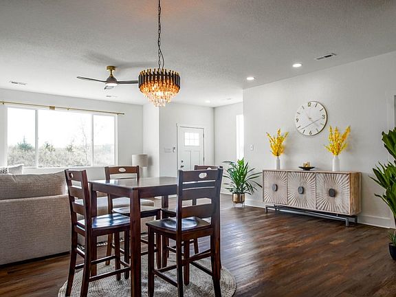5th image of 275 S Arbor Valley Way