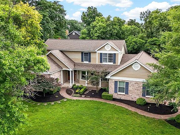 2nd image of 1350 Conway Oaks Dr