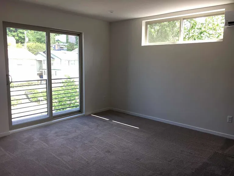 4813 Delridge Way SW #B — Photo 8