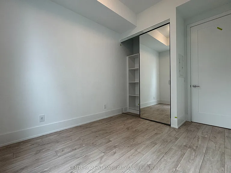 115 Denison Ave #402 — Photo 18