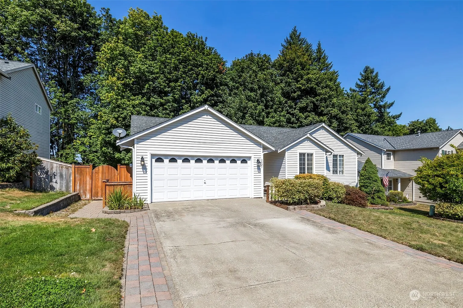 3921 E Sandbar Court photo 1