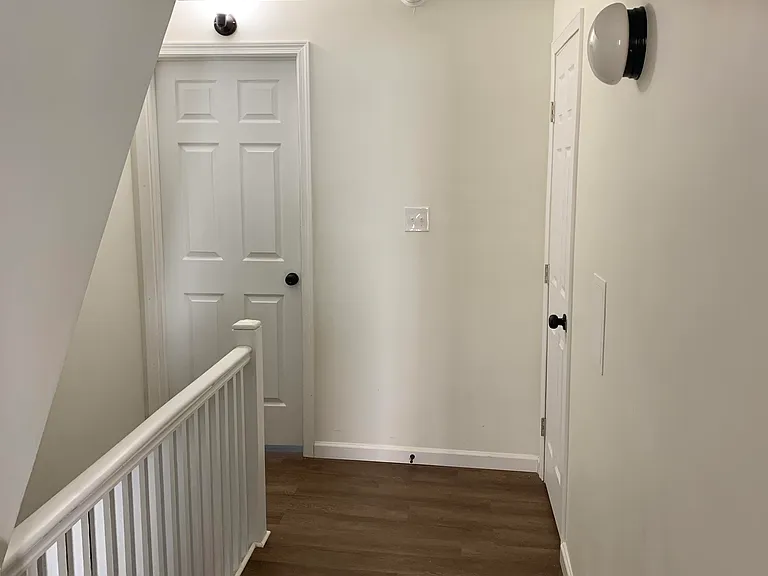 334 S Duke St — Photo 10