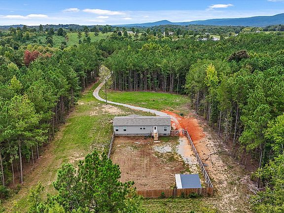 3rd image of 1095 White Flats Rd