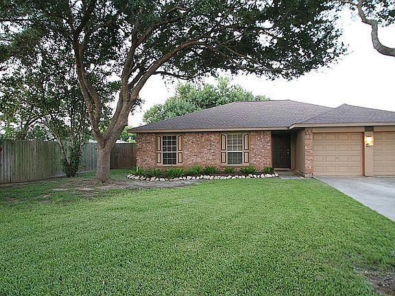 2nd image of 2001 Pinola Ct