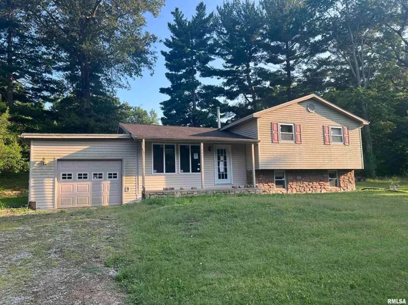 1221 W Short St, Carbondale, IL 62901