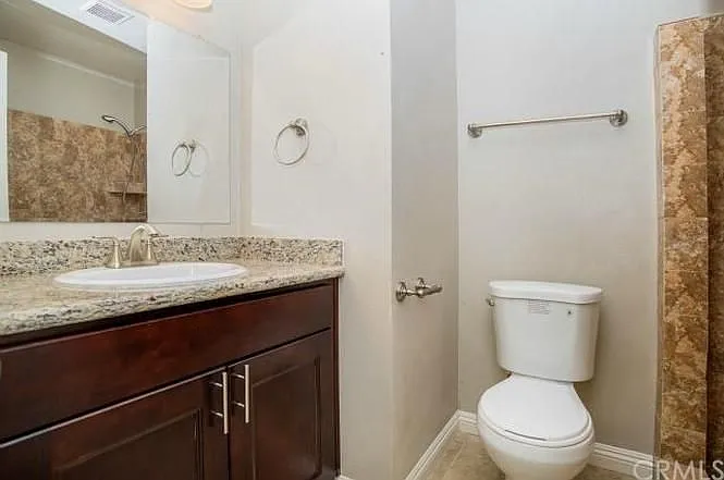 2057 S Cherry Ave — Photo 13