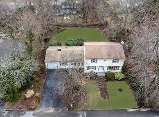 180 Birkshire Dr, Warwick, RI 02886