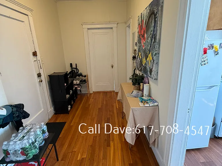 1820 Commonwealth Ave #10 — Photo 2