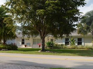 8201 SW 146th St, Palmetto Bay, FL 33158