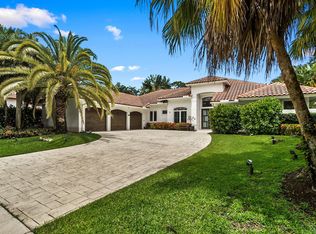 910 Parkside Cir N, Boca Raton, FL 33486