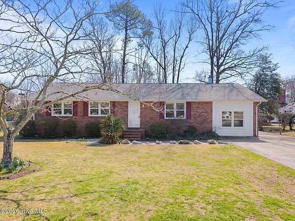 2nd image of 2909 Northwoods Drive