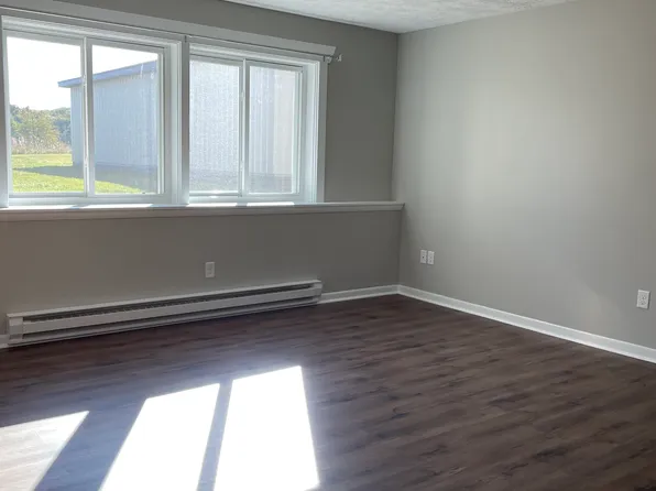 1900 Apartment Dr APT 3, Traverse City, MI 49696