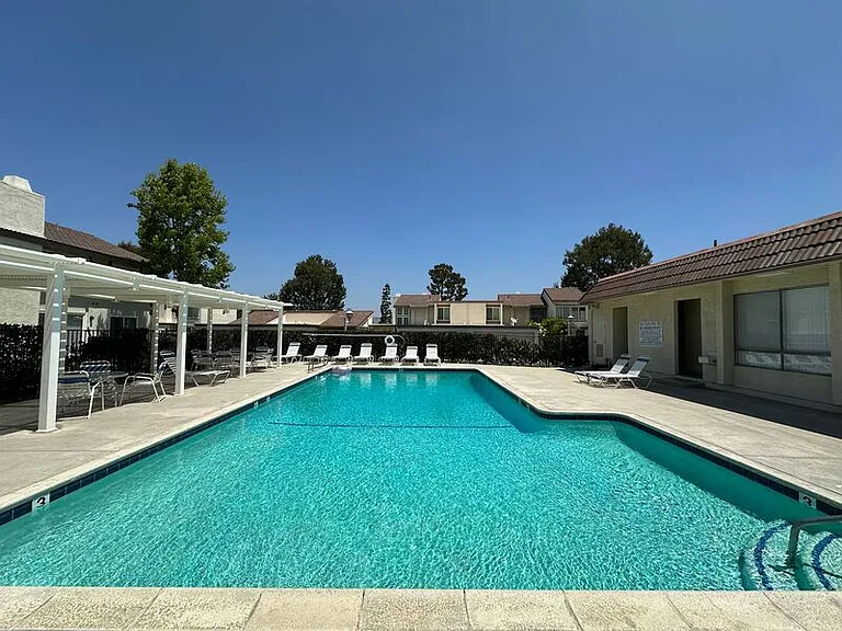 5572 E Vista Del Este — Photo 32