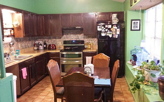 2nd image of 1815 Rosinante St