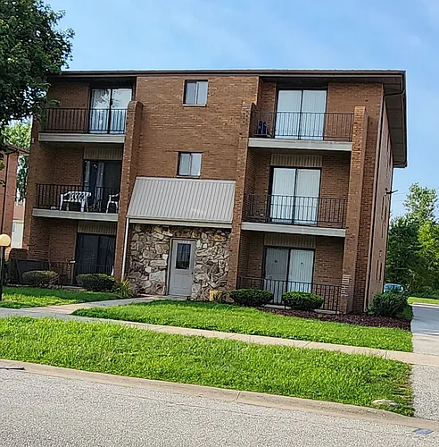 2608 E Goodrich Ave #4 Photo 1