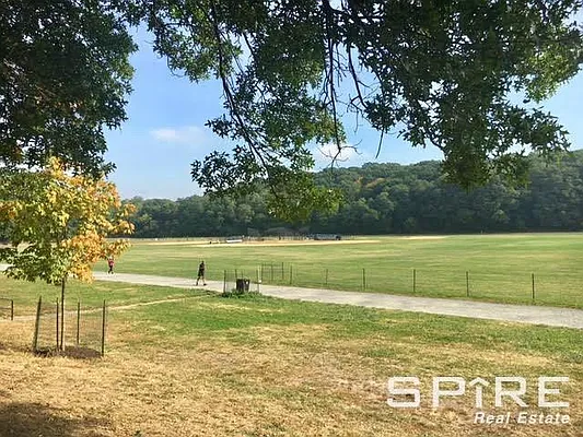 Rented by Spire Group | media 12