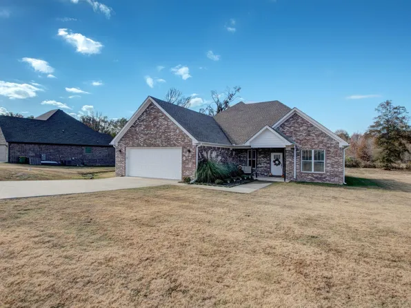 23 Plantation Dr, Mayflower, AR 72106