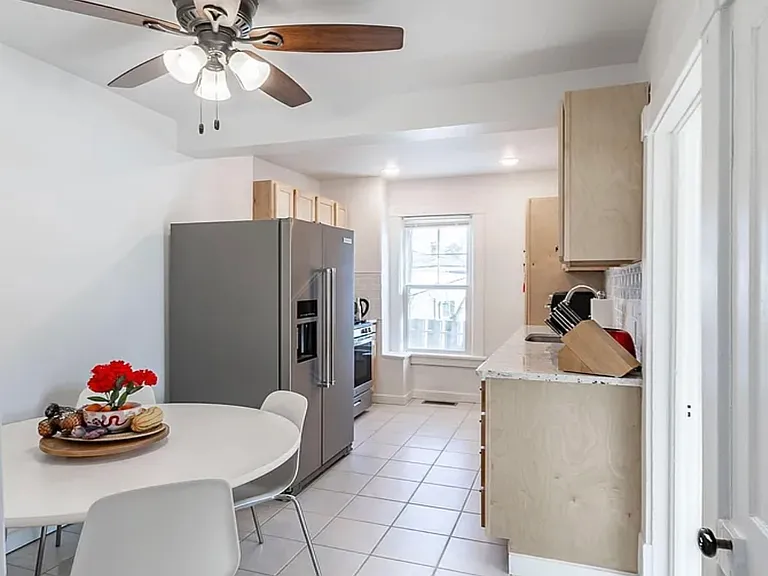 351 Morse Ave — Photo 6