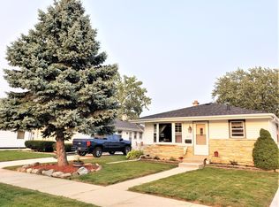 1671 Perry Ave, Racine, WI 53406