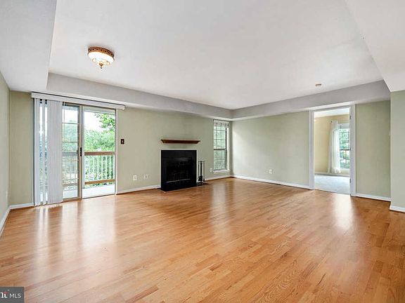 2nd image of 12164 Penderview Ln APT 1638