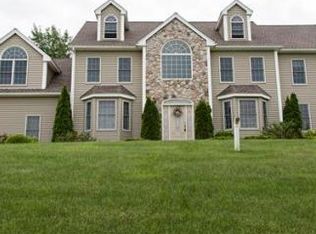 47 Jonathan Rd, Pelham, NH 03076