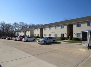 1000 Bratton Ave APT 6, Marseilles, IL 61341