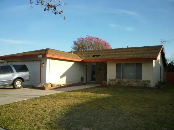 10810 Droxford St, Cerritos, CA 90703