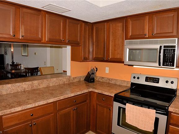2nd image of 7049 New Post Dr APT 8