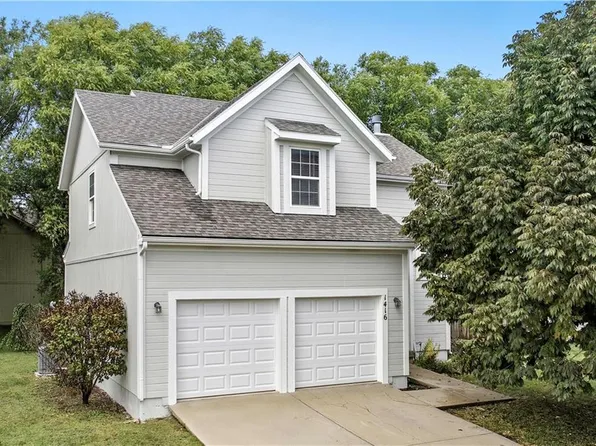 1416 Starbrooke Dr, Louisburg, KS 66053