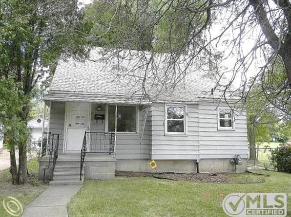 6304 Archdale St, Detroit, MI 48228