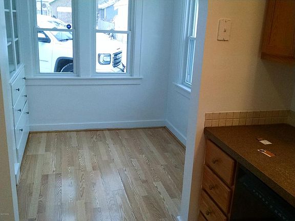 4th image of 845 Griggs St SE