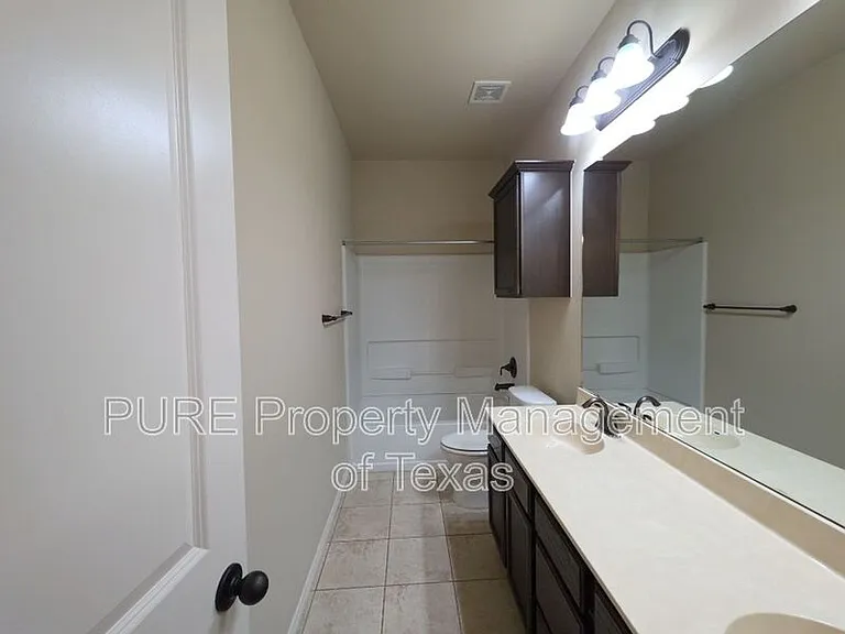 1500 Muirfield Bend Dr #B — Photo 24