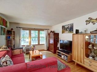 160 Chapel St #1, Newton, MA 02458