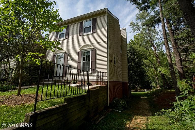 1st image of 15831 Millbrook Ln #126