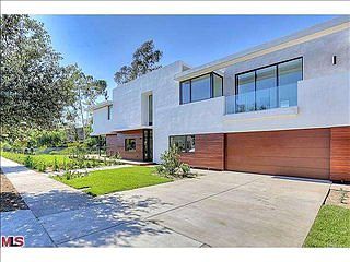 1st image of 645 Pioneer Dr