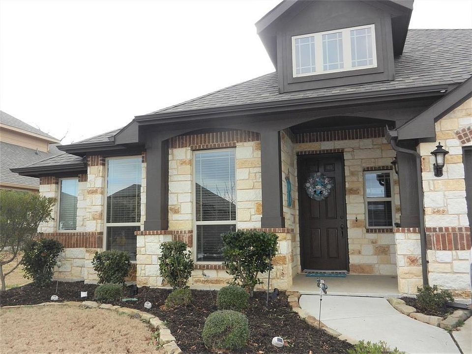 1st image of 1118 Destrehan Dr