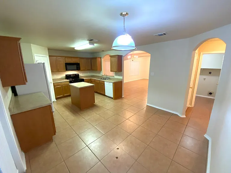 10411 Tollow Way — Photo 9