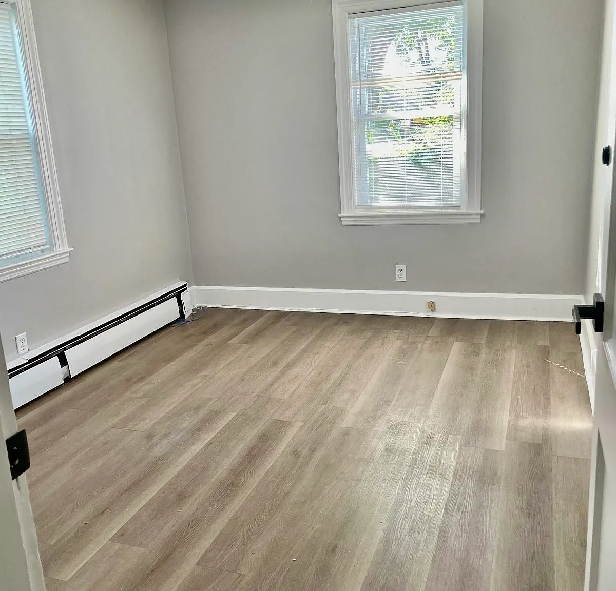 3 bed, $2,300 — Photo 3