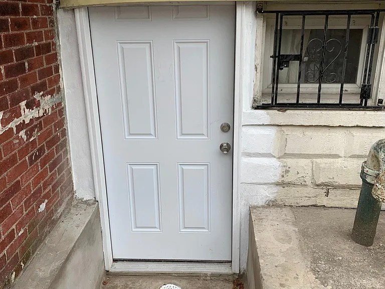 65 Zabriskie St — Photo 8